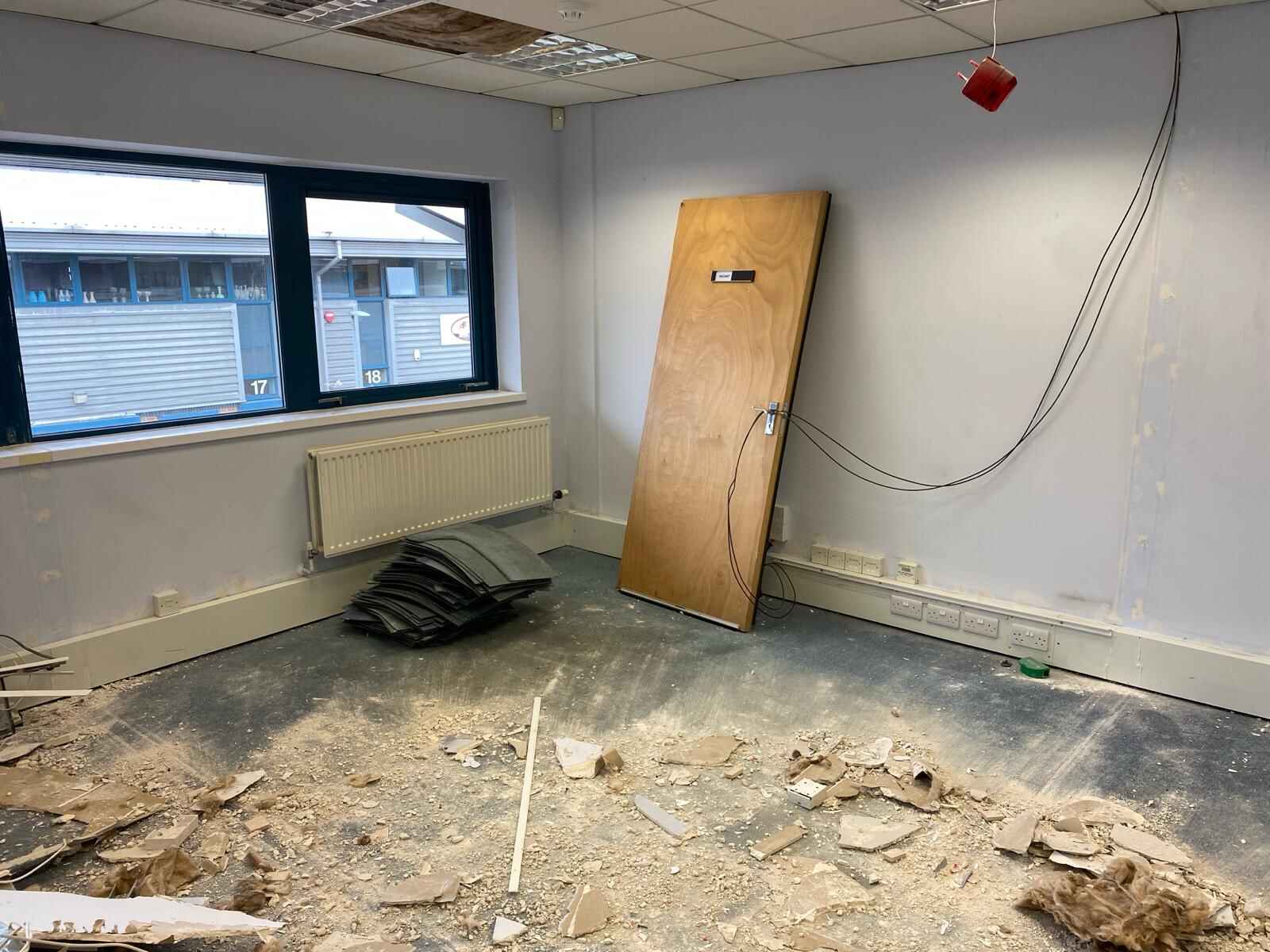 Office-Strip-Out-Company-Surrey.jpg